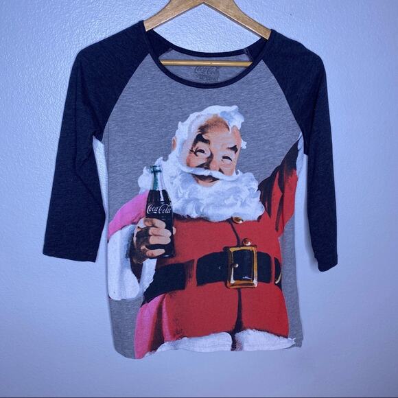 Coca-Cola Vintage Santa Baseball Tee Medium - Picture 1 of 7